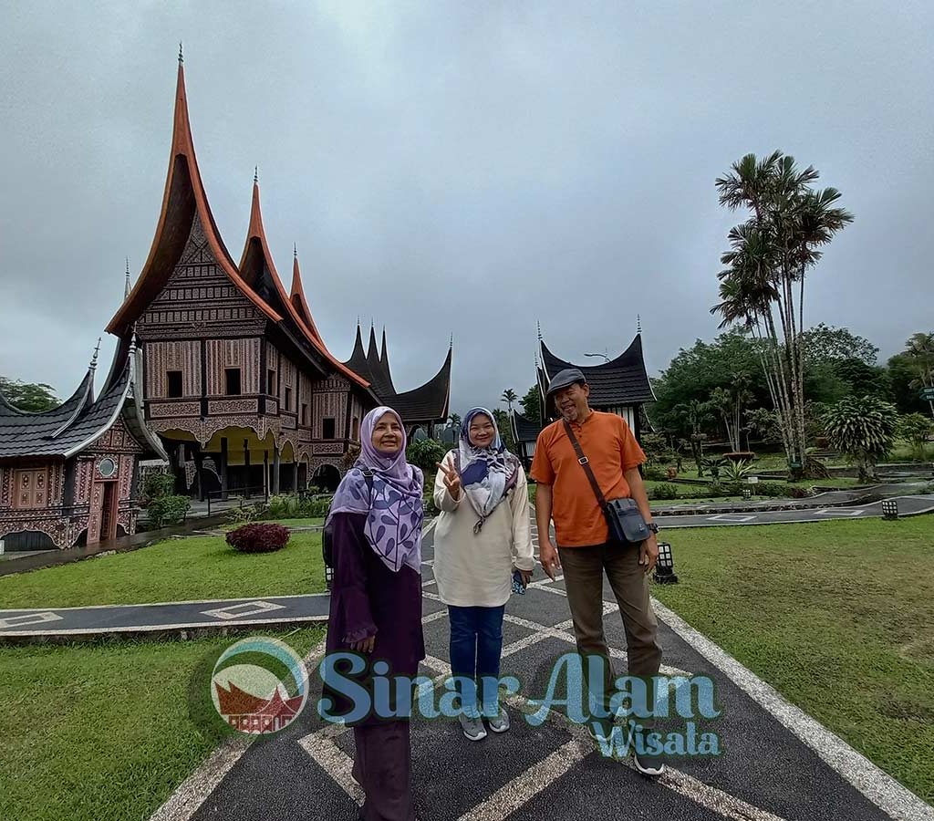 Paket Tour Wisata Di Padang Paling Termurah